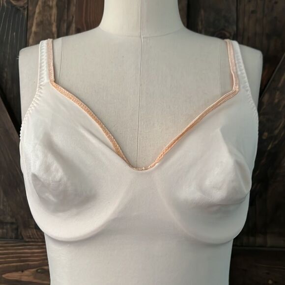 Vintage Olga Teddy Shaper Bodysuit Underwire 34C 43033 Ivory White Nylon - Picture 2 of 8